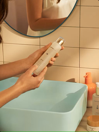 Health Labs Glow On Płynne Serum Złuszczające, 100ml