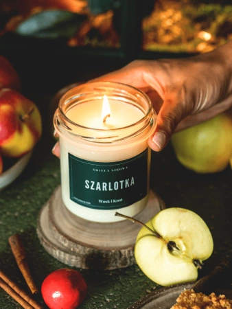 Wosk&Knot Świeca Sojowa - Szarlotka, 300ml 