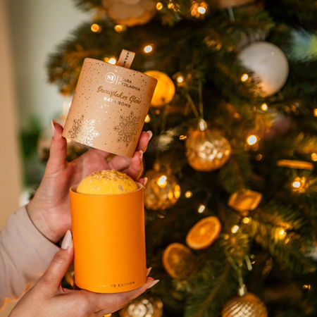 Stara Mydlarnia Kula do Kąpieli Snowflakes - Pomarańcza&Cynamon, 200g